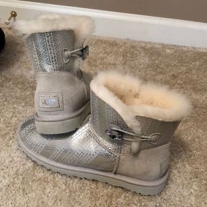 Silver UGGS (WORN ONCE)